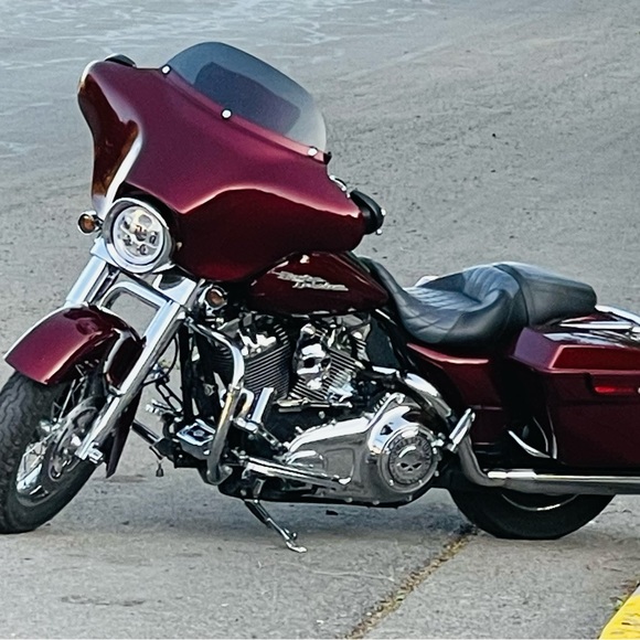 Meet your Posher, Larry - Picture 3 of 4